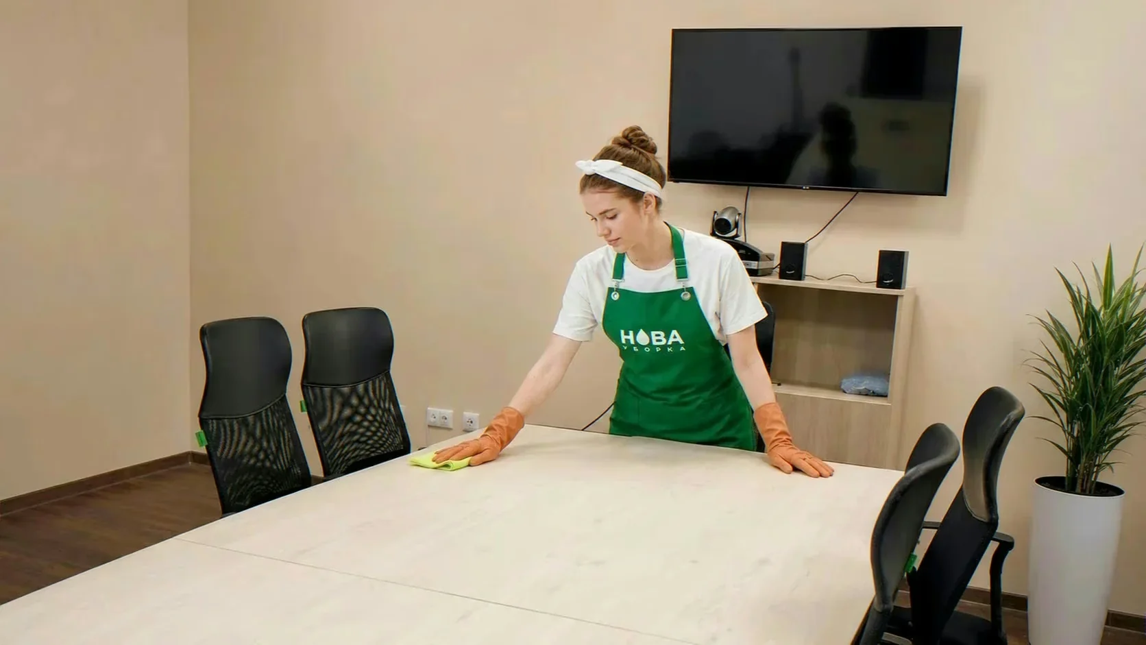 Регулярная уборка офисов в Казани